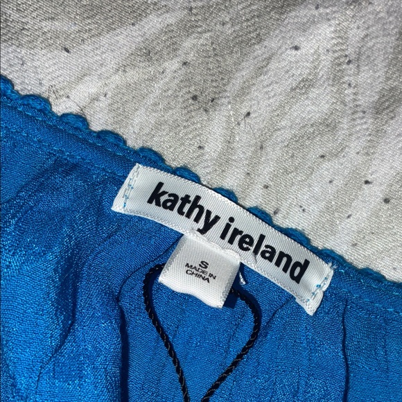 3 New W Tags Women’s tops Size Small - Picture 4 of 14